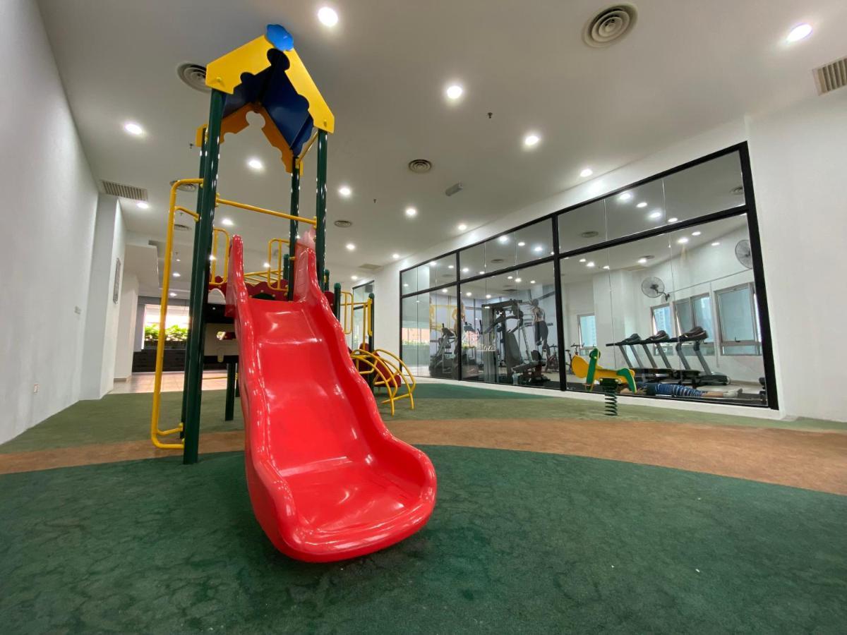 쿠알라룸푸르 Spacious 3R,2R,Studio 5Min Walk To Time Square,Lalaport, Pool,Gym,Wifi 아파트 외부 사진