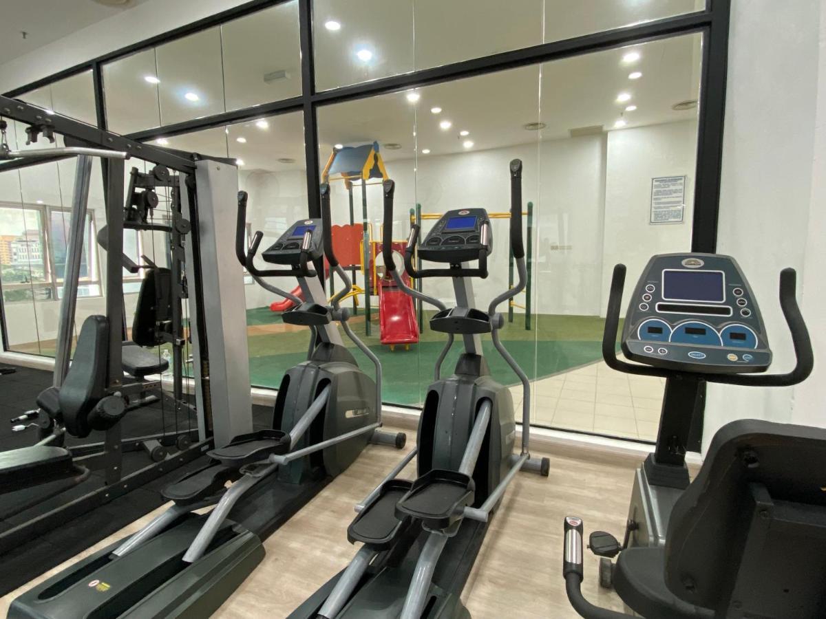 쿠알라룸푸르 Spacious 3R,2R,Studio 5Min Walk To Time Square,Lalaport, Pool,Gym,Wifi 아파트 외부 사진