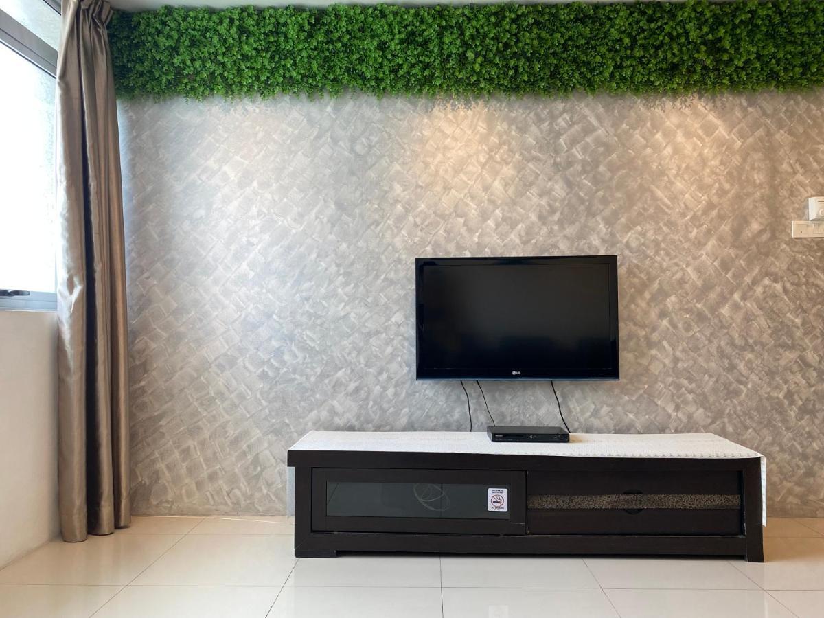 쿠알라룸푸르 Spacious 3R,2R,Studio 5Min Walk To Time Square,Lalaport, Pool,Gym,Wifi 아파트 외부 사진